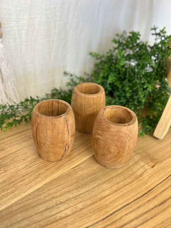 Set of 3 wooden cups