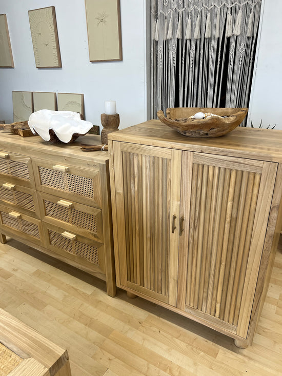 Cabinet 6 Drawer